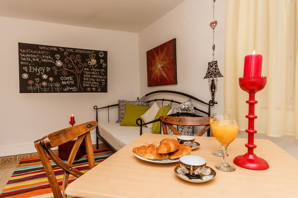 Apartment Dalmatian Cottage Split Eksteriør billede